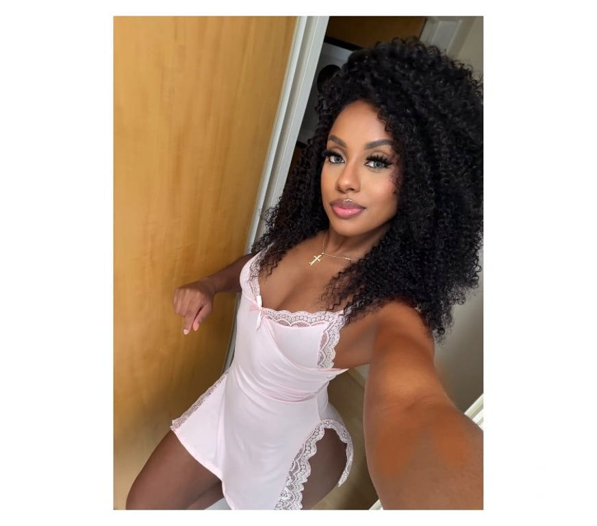 Escorts South West London Tooting - South West London - Photos for SUZANNE💋PRETTY & CHEEKY😈GENUINE LATINA🔥