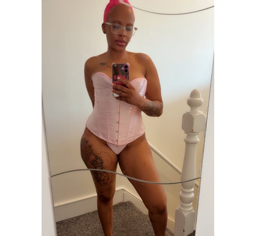 Escorts North London East Finchley - North London - Photos for TatiieDaBaddie with the best OWO 😉