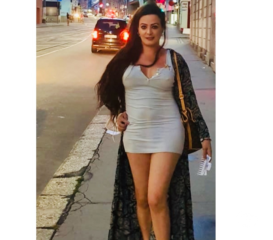 Escorts Hampshire Rushmoor - Photos for Incredibly sexy Sara just to Sunday Farnborough