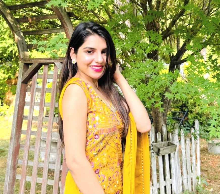Escorts North West London Wembley Park - North West London - Photos for Indian girl available for outcall and incall