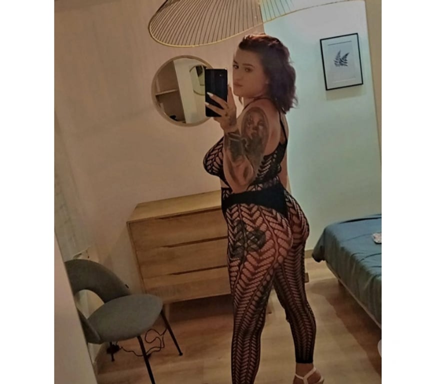 Escorts Tyne and Wear Newcastle upon Tyne - Photos for Laura end Anne🥰😘