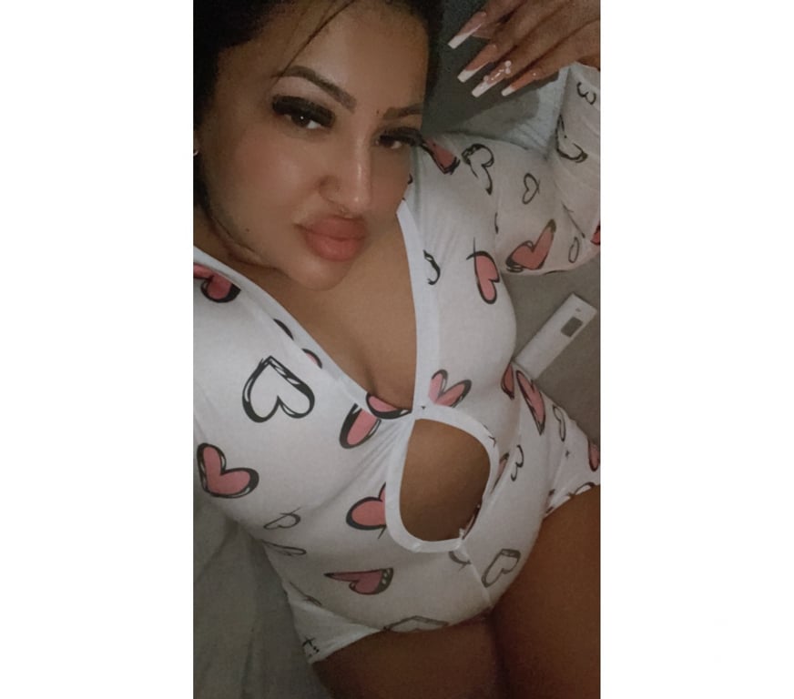 Escorts East London Chingford Station - East London - Photos for Slutty Tiffany 🎀❤️ BIG BUMM