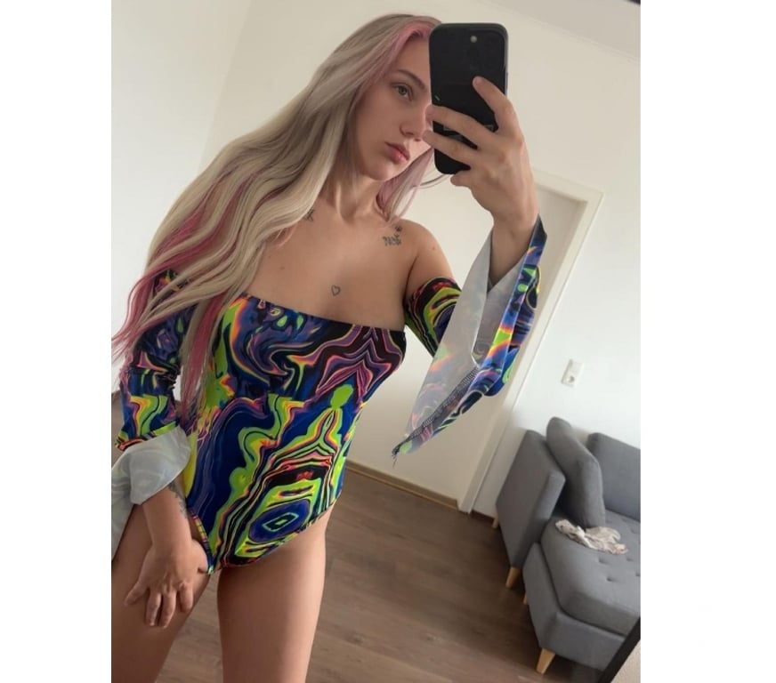 Escorts North Lanarkshire Motherwell - North Lanarkshire - Photos for 👅NEW GIRL🍑 100% REAL❤️ ONLY OUTCALL 💋