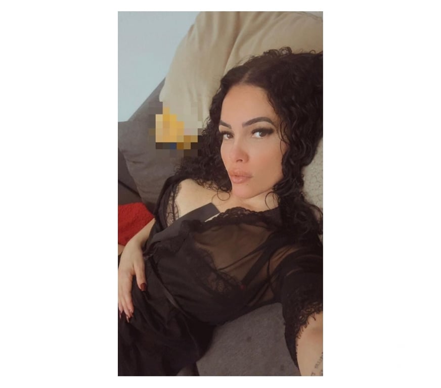 Escorts Bedfordshire Luton - Photos for Suellen Brazilian Girl In Luton