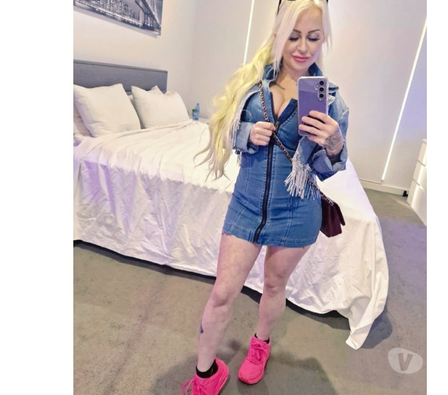 Escorts West Yorkshire Leeds - Photos for Inked Sexy Petite Princess Porn Star on Tour