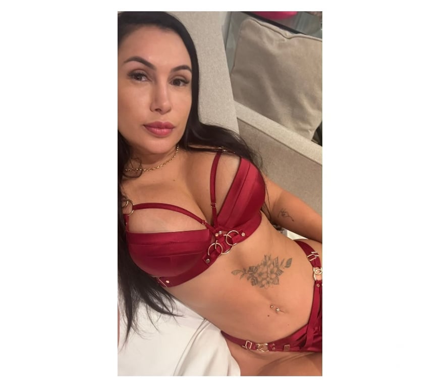 Escorts Gloucestershire Cheltenham - Photos for HOT ERIKA❤️🤍BEST SERVICES 👠P@rTyGirl