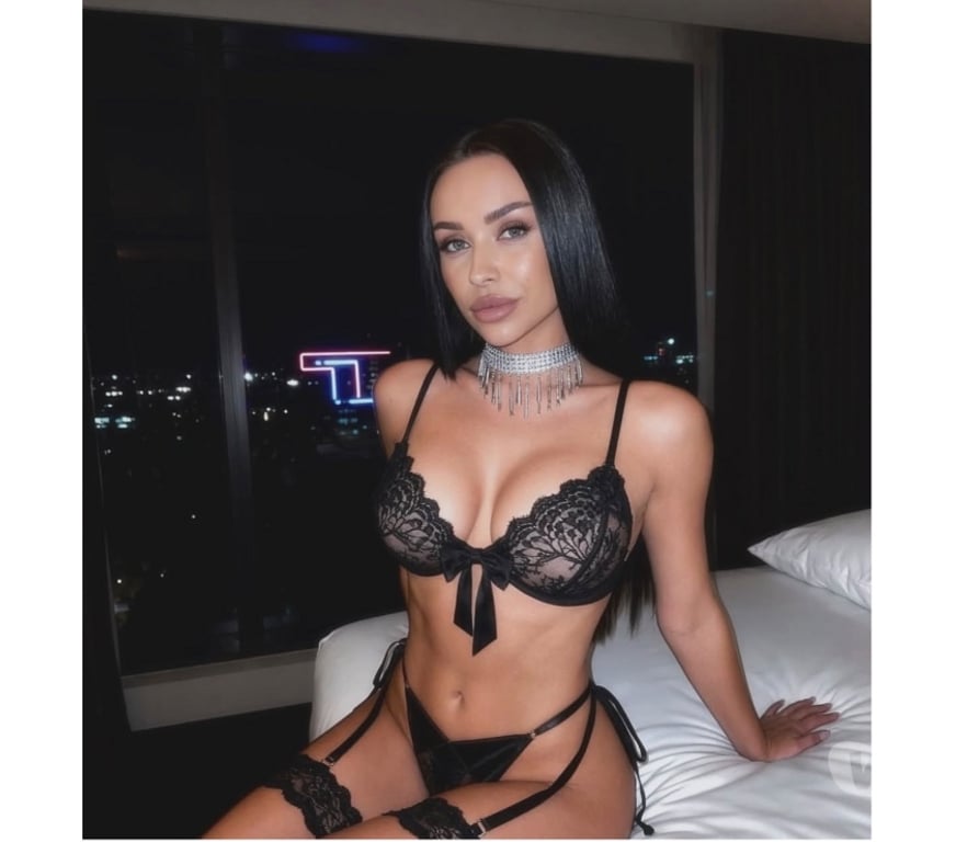 Escorts Kent Medway - Kent - Photos for 🩷hi I'm new in town Lisa 🩷party girl only outcall!