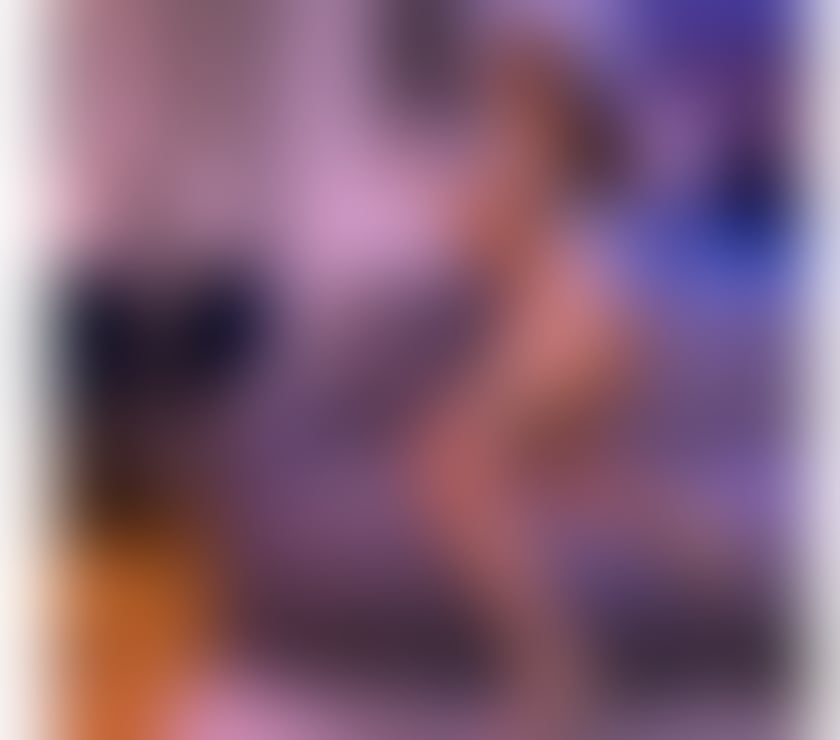 Escorts West Midlands Birmingham - Photos for Petra Lupae Your Private Luxury Temptation