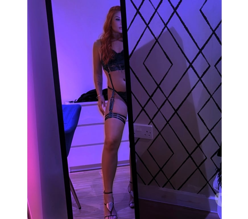 Escorts West Midlands Birmingham - Photos for Petra Lupae Your Private Luxury Temptation