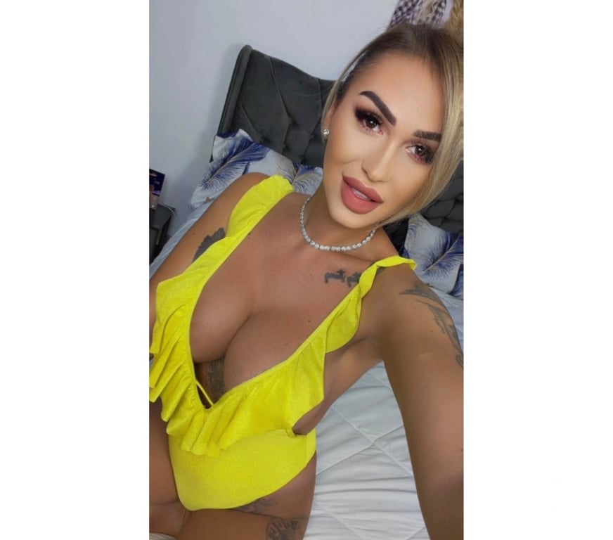 Escorts Staffordshire East Staffordshire - Photos for NEW IN TOWN💕JUST ARRIVED ONLY FEW DAYS