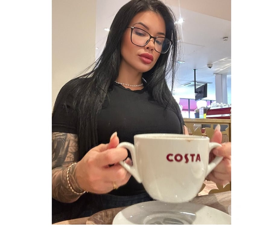 Escorts West London Hillingdon - Photos for 🔥😈 BELLA SEXY BRUNETTE IN LONDON 😈🔥