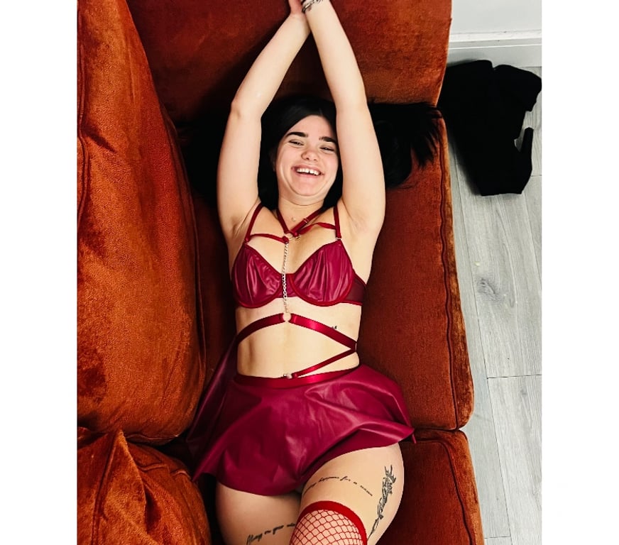 Escorts West Berkshire Burghfield - Wokingham - Photos for 🌸OUTCALL SAMIRA 🌸PARTY GIRL🌸