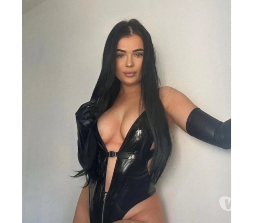 Escorts Hampshire Eastleigh - Photos for New girl in town only outcall