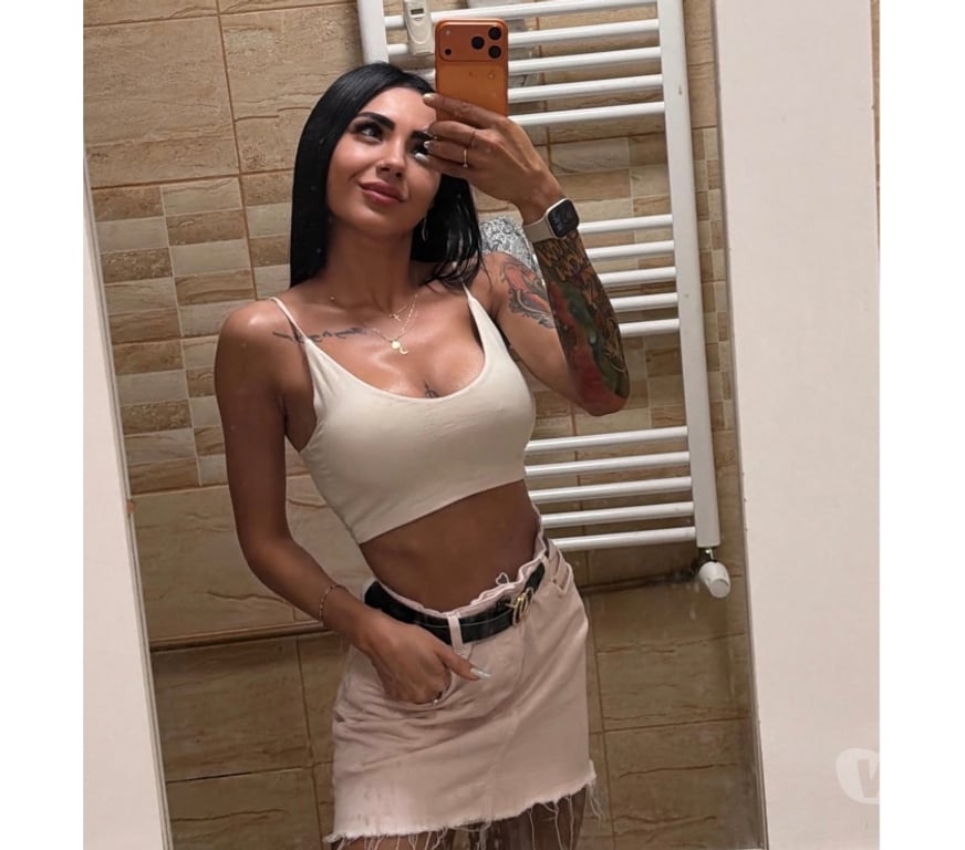 Escorts Nottinghamshire Nottingham - Photos for 😈 New Brunette Beauty – Sweet but Naughty🔥