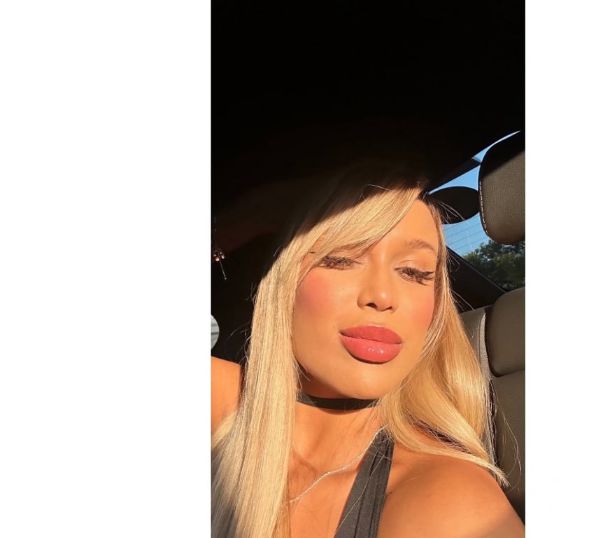 Escorts Bedfordshire Luton - Photos for CAMILA BLONDE LUTHON NEW