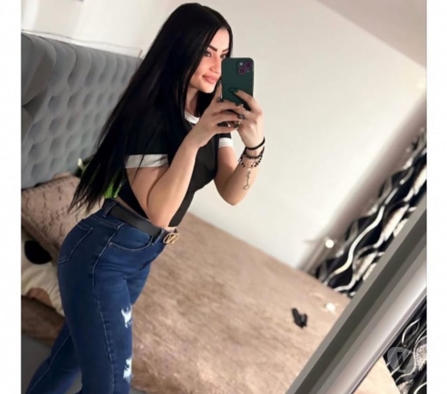 Escorts West Sussex Crawley - Photos for Hello outcall Incall Anda here now
