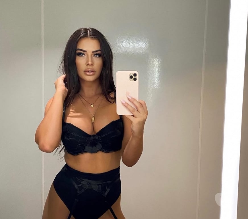 Escorts Essex Basildon - Photos for Lucy 💎HOT AND INDEPENDENT🤞🏼BIGTITS&ASS🔥Party🍾