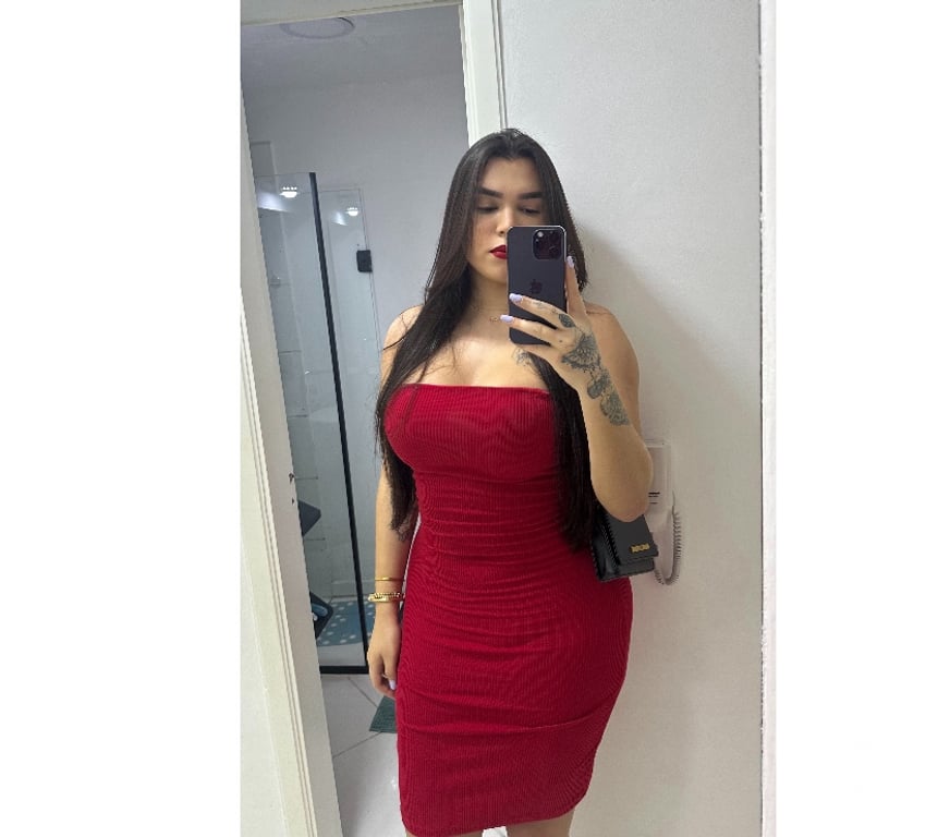 Trans Escorts Hertfordshire Watford - Photos for 🔥 Luisa Medeiros 💋 Big-Ass Beauty with Gorgeous Curvy