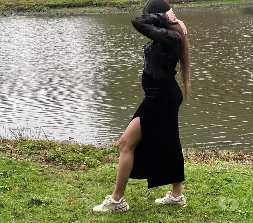 Escorts West Midlands Birmingham - Photos for Rose INDIAN Available