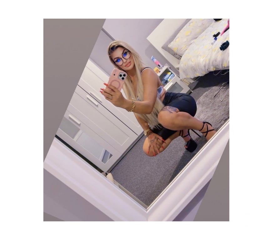 Escorts Hull Hull City Centre - Hull - Photos for Bianca🍑🍑New in Town 🍾🥂