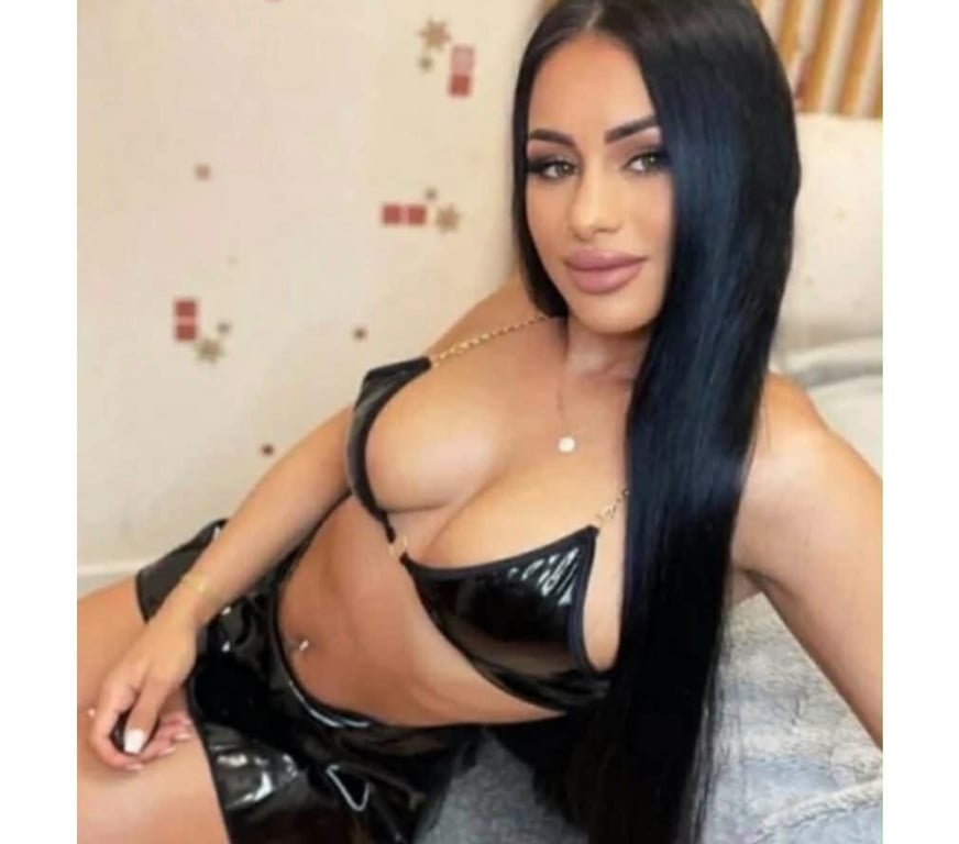 Escorts Warwickshire Nuneaton and Bedworth - Photos for ELLA🥂outcall party-girl🍭domination naughty girl🍑
