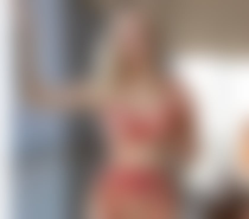 Escorts South East London Bromley - Photos for Lovely Megan for gentlemen pleasure and satisfaction!