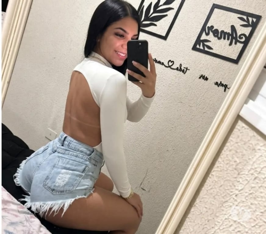 Escorts Bedfordshire Luton - Photos for Hi im new just arrived real no rush party