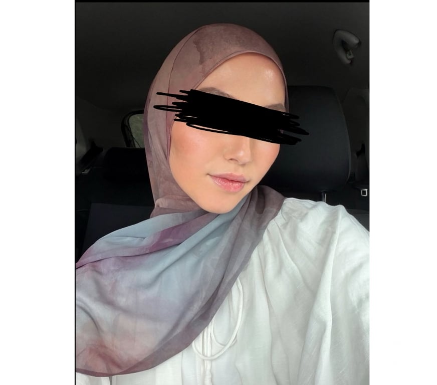 Escorts South East London Lambeth - South East London - Photos for Asian Muslim student-never rush-sweet and caring