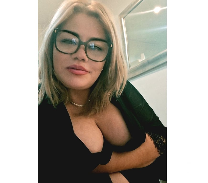 Escorts North London Enfield - Photos for Sexy Alexa party grils 💯 best bj 💯 ❤️