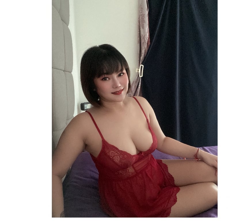Escorts South East London Croydon - Photos for Julia Thai sexy girl 🫦The best BJ
