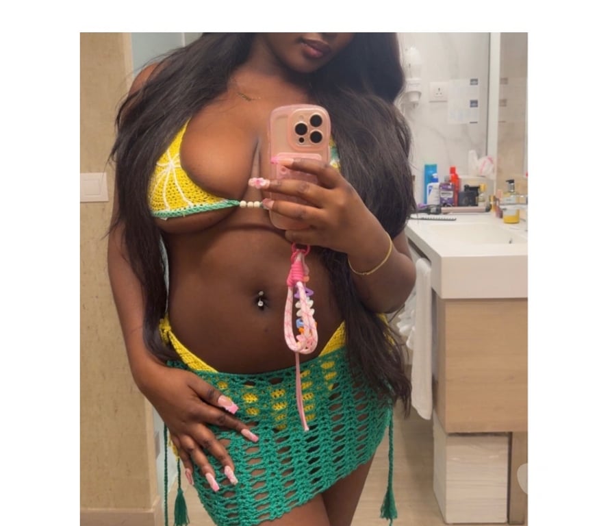 Escorts Cardiff Cardiff City Centre - Cardiff - Photos for Your Sexy Black Barbie - Available today In Cardiff !!!