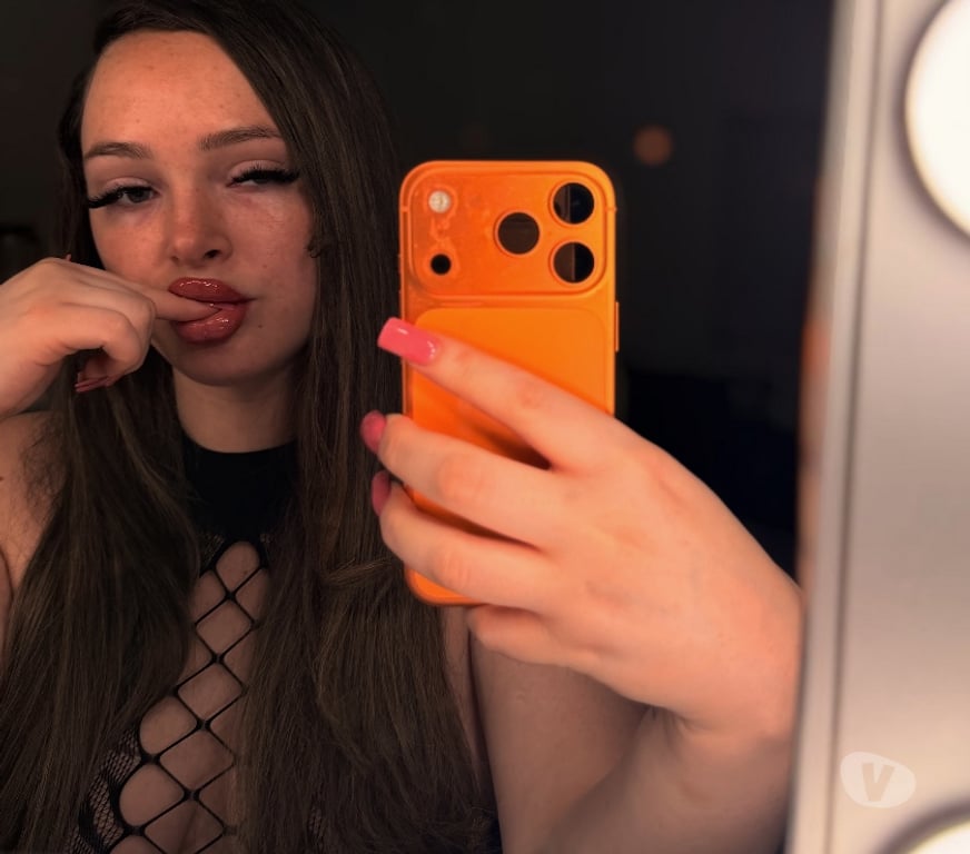 Escorts East London Stratford International - DLR Station - East London - Photos for CUTE, CLASSY, SEXY 💋 🥂 THROAT 🐐- NOT HERE FOR LONG