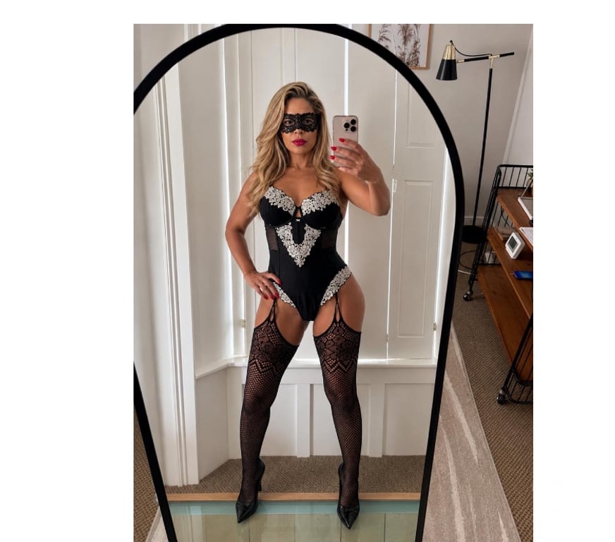 Escorts Oxfordshire Oxford - Photos for Girlfriend Party🔥,Brazilian👅pic real🇧🇷Sexy🫦