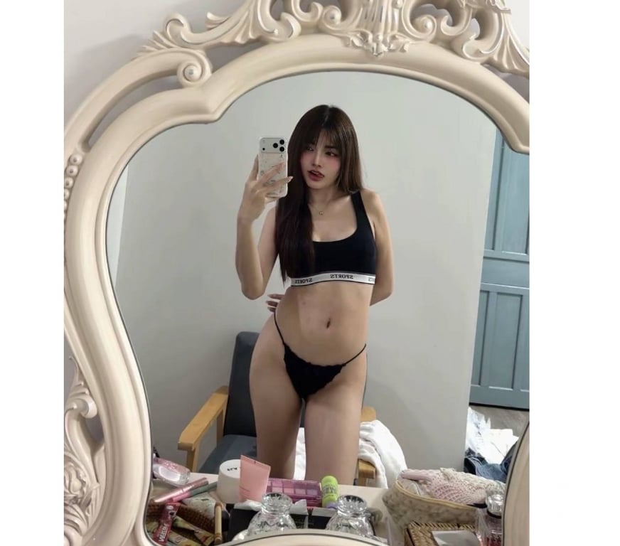 Escorts Hampshire Rushmoor - Photos for I am Meena Thai beautiful lady VIP service Real pic