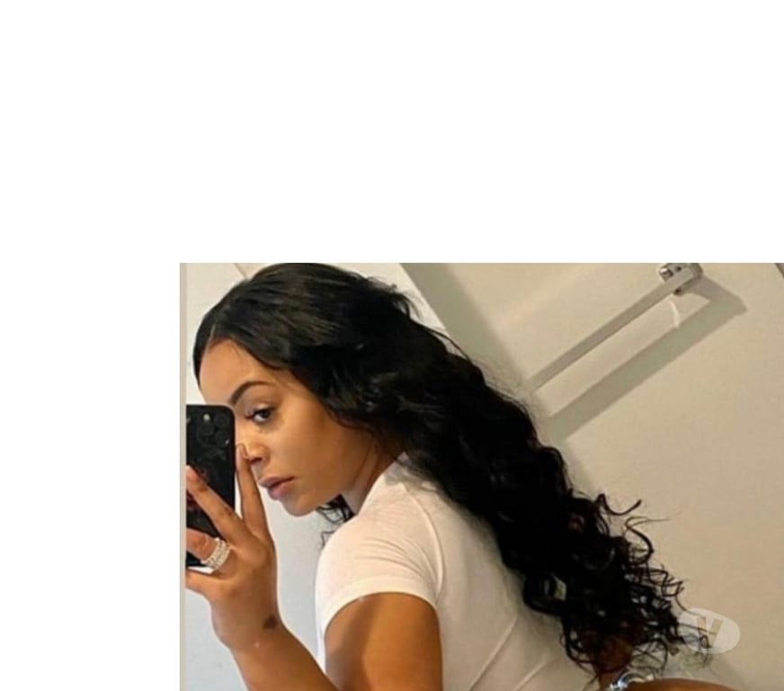 Escorts West Yorkshire Kirklees - Photos for Diana big boobs 👌😘curvy 👌latina💕😘
