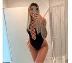 London Gatwick Airport - Crawley — Jasmine ❤️Blonde girl 👸🏼
