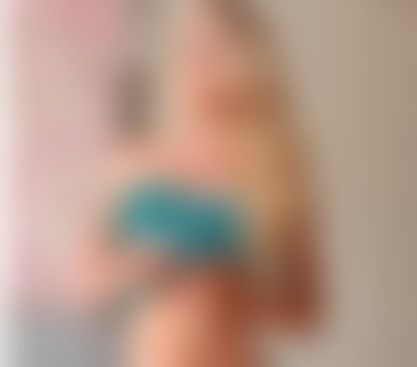 Escorts Surrey Spelthorne - Photos for Gorgeous Sam for gentlemen pleasure and satisfaction!