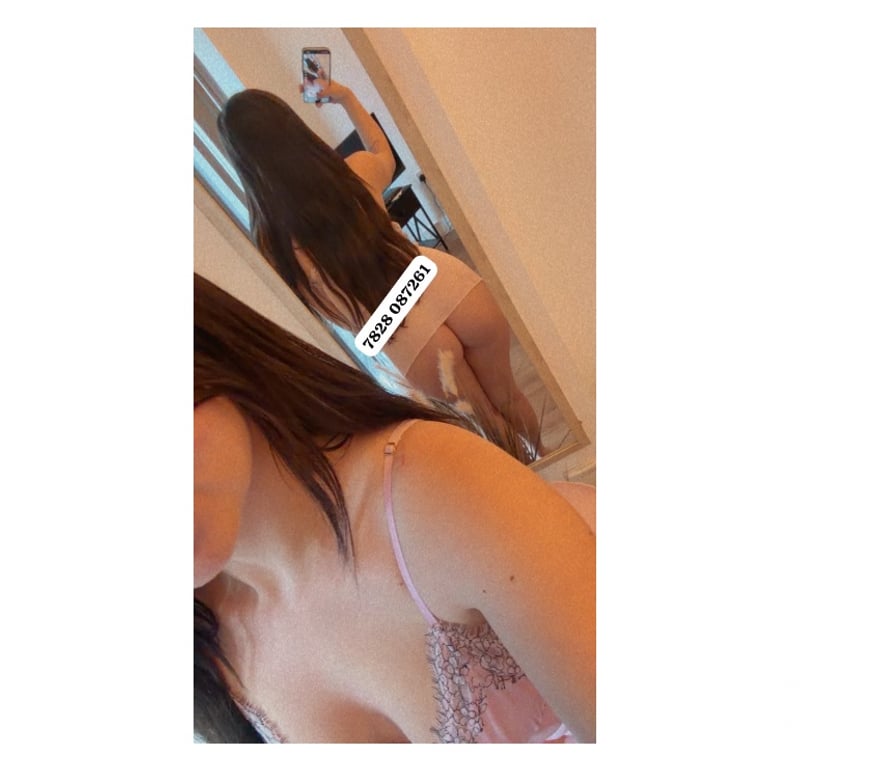 Escorts Essex Chelmsford - Photos for Luna style GFE satisfaction and pleasure