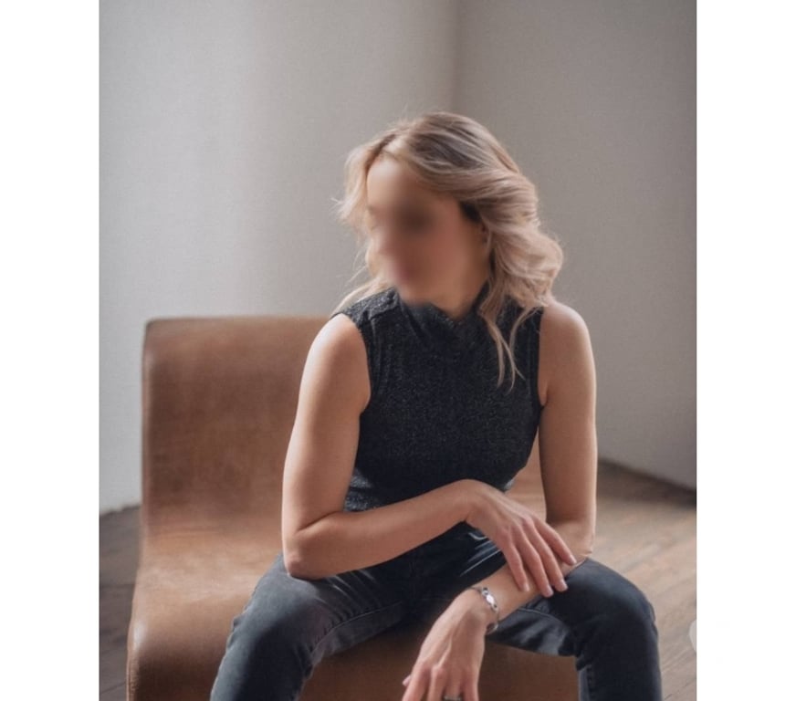 Escorts North West London Mill Hill - North West London - Photos for BEST TANTRIC MASSAGE IN ENFIELD & BODY TO BODY HAND