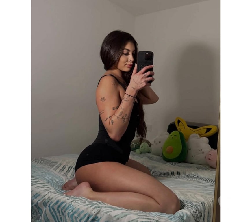 Escorts South West London Tooting - South West London - Photos for SENSUAL LATINA🫦HOT SERVICE🔥LOVE PARTY💃GFE