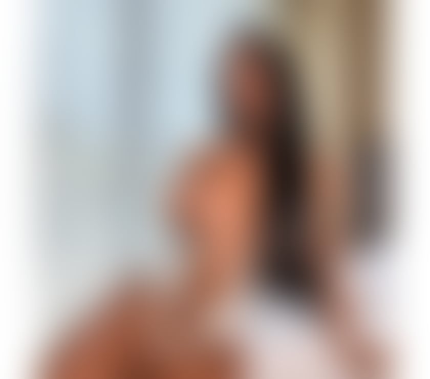 Escorts Nottinghamshire Nottingham - Photos for 🔞Bombshell Party🥂Strap-on lovers?Domination ALEVEL💦