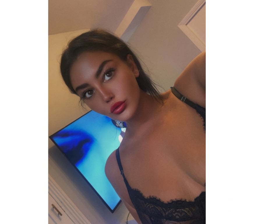 Escorts Tyne and Wear Gateshead - Photos for Miley, real hot brunette . Incall and outcall 🫦🌟💋