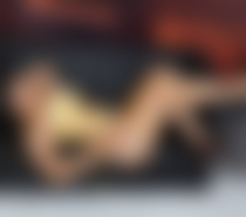 HORNY GIRL NEW IN THE CITY