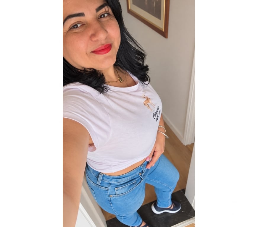 Escorts Kent Medway - Kent - Photos for Julie GFE MILF brazilian 🇧🇷