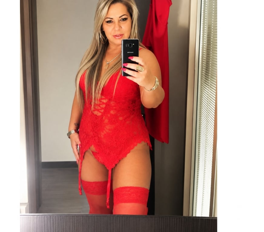 Escorts North West London Willesden - North West London - Photos for NEW TIFFANY BIG BUM🍑BUSTY👑BEST DEEP SLOPPY OWO