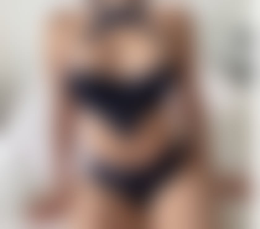 Escorts Gloucestershire Gloucester - Photos for I'm available new girl here