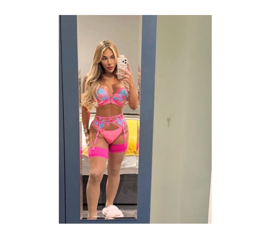 Escorts Essex Basildon - Photos for Ts Bruna hot XXL🍆 Party 🎉🎊
