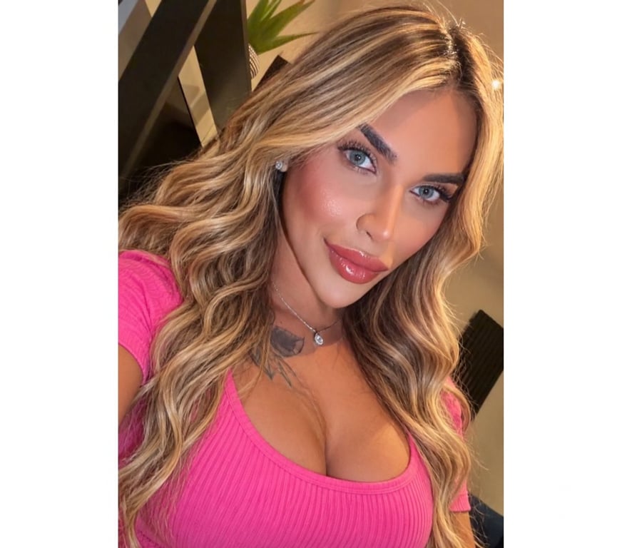 Escorts Essex Basildon - Photos for Ts Bruna hot XXL🍆 Party 🎉🎊