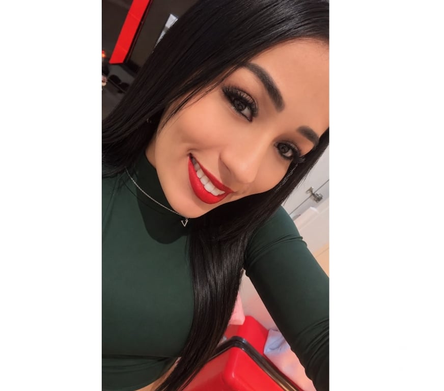 Escorts Windsor and Maidenhead Windsor - Windsor and Maidenhead - Photos for 🇧🇷 Brazilian Annita Natural curves, big booty!