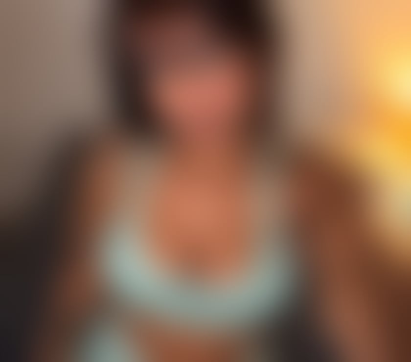 Escorts North Northamptonshire Corby - North Northamptonshire - Photos for Yara, a Brazilian girl who loves to party.